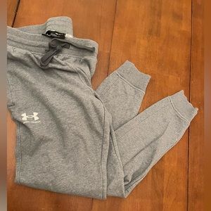 Grey under armor sweat pants